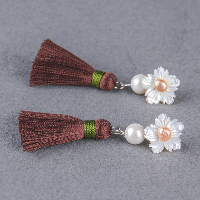 Fashion Retro Flower Stream Suear Pendant Delicate Little Earrings 100 Hitch Accessories S925 Silver Female Handmade Ornaments National Wind