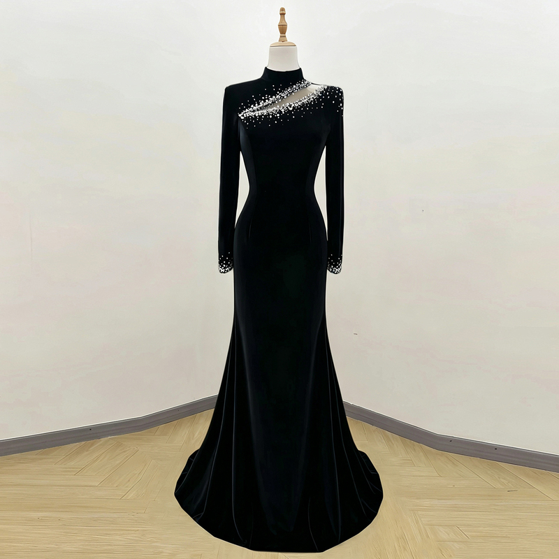 Black Fishtail Evening Dress with a High-End Feel, Beaded Long Sleeves, Folk Song Solo Performance, Host Velvet Performance Dress