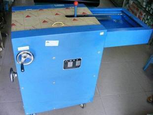 Manufacturer direct sale durable type cutting machine electronic breadboard cutting machine cutting angle machine high speed net track