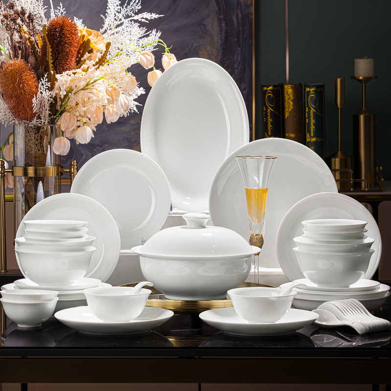 Jingdezhen First-Grade High-White Porcelain Pure White Ceramic High-Value High-Temperature Underglaze Color Tableware Set for Housewarming Jingdezhen First-Grade High-White Porcelain Pure White Ceramic High-Value High-Temperature Underglaze Color Tableware Set for Housewarming
