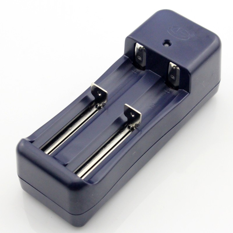 Double slot charging 18650 14500 full self-stop charger