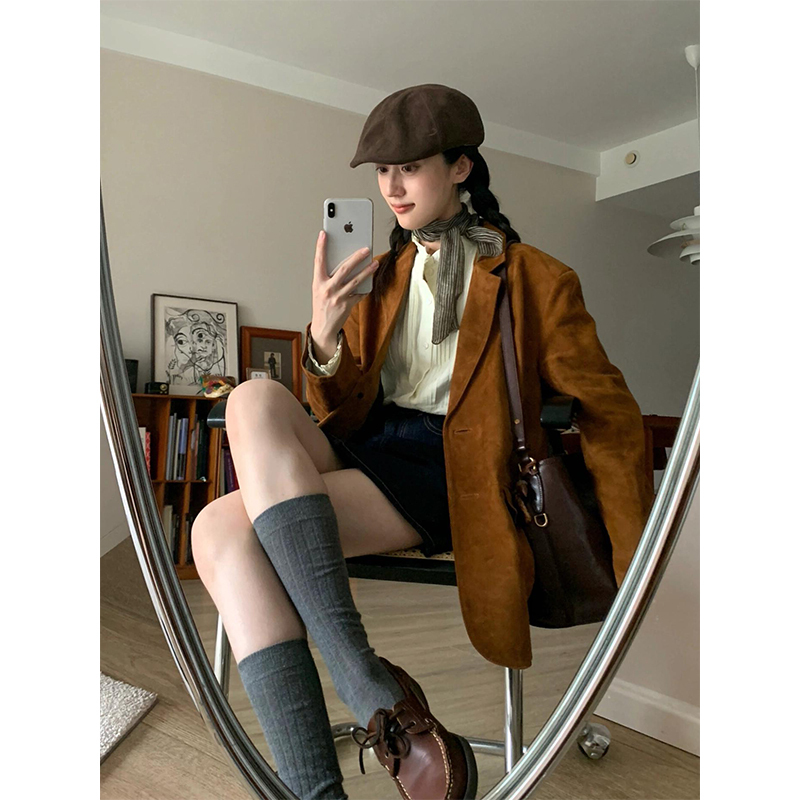 Early Spring New Style Coffee-Colored Suede Blazer for Women, High-End Old Money Style, Retro Maillard Suit with an Elegant Vibe