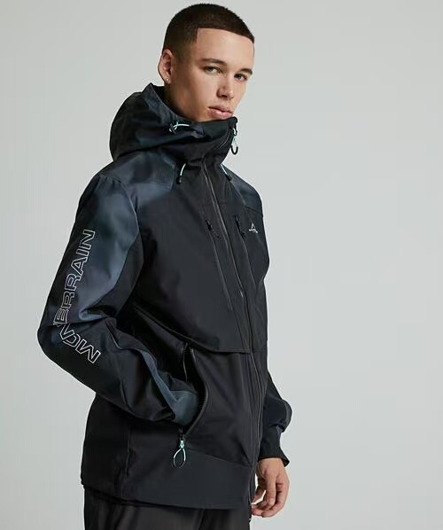 Monterrain 25Aw Density Light Color-Blocked Outdoor Sports Jacket