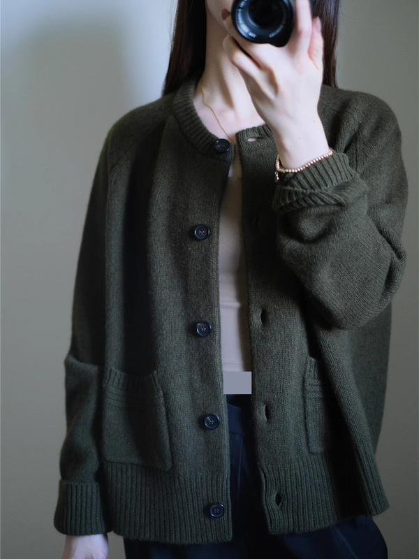 New Three Colors ~ Autumn and Winter Thickened Pure Yak Wool Sweater Coat, Loose Fit, Round Neck Knitted Cardigan for Women