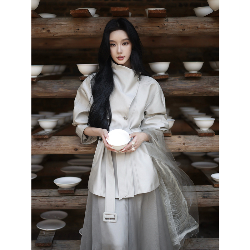 Youwei【Mercury White Porcelain】Early Autumn Gray Jacket for Women 2026 New Slimming Short Loose Windbreaker