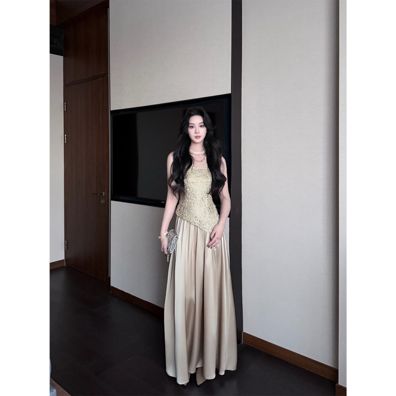 Youwei Tube Top Dress for Women, Spring 2026 New Style, Elegant and Slimming Long Sleeveless Dress for Parties Youwei Tube Top Dress for Women, Spring 2026 New Style, Elegant and Slimming Long Sleeveless Dress for Parties