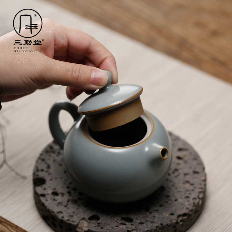 Three frequently hall your up with jingdezhen ceramic teapot kung fu tea teapot can open piece of filtering S24001 shih pot