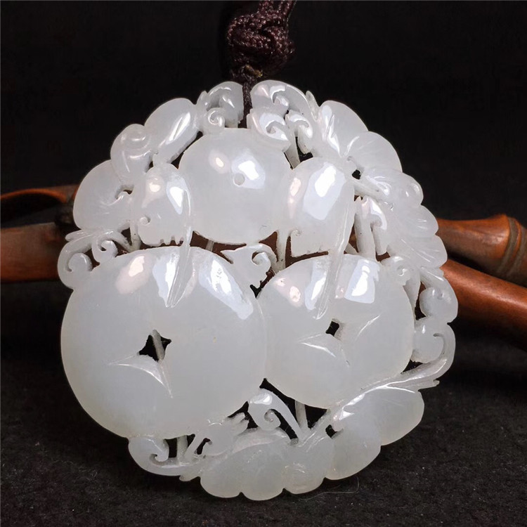 Old Hetian jade antique ancient jade old jade jade collection hollow blessing in front of jade pendant pendant