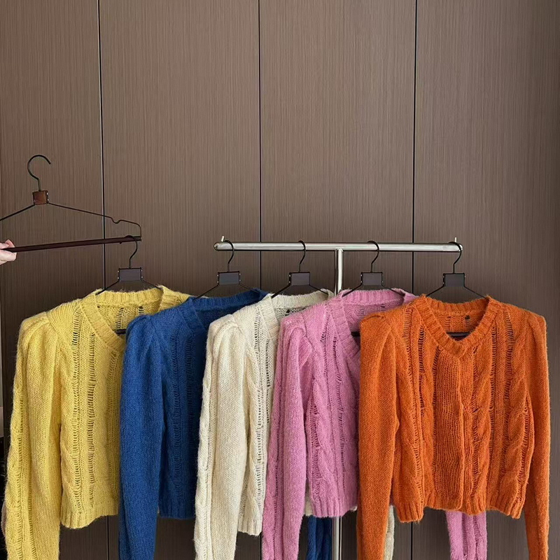 Sister-Autumn New Collection Lazy Twist Pure Color Warm Sweater (Non-Detachable Shoulder Pads) Ys2-1002 Sister-Autumn New Collection Lazy Twist Pure Color Warm Sweater (Non-Detachable Shoulder Pads) Ys2-1002