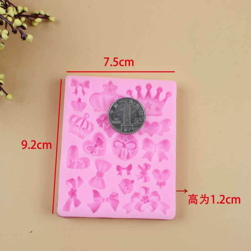 Fondant nướng DIY silicone khuôn nhựa 19 lỗ vương miện bánh sô cô la đất sét mềm - Tự làm khuôn nướng khuôn làm bánh