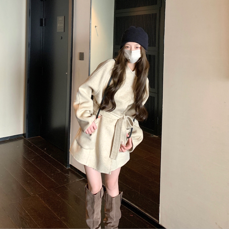 【608】Korean Style Double-Sided Woolen Coat for Women, Popular Hot Item for Autumn and Winter 2025, Hepburn Style with a High-End Feel