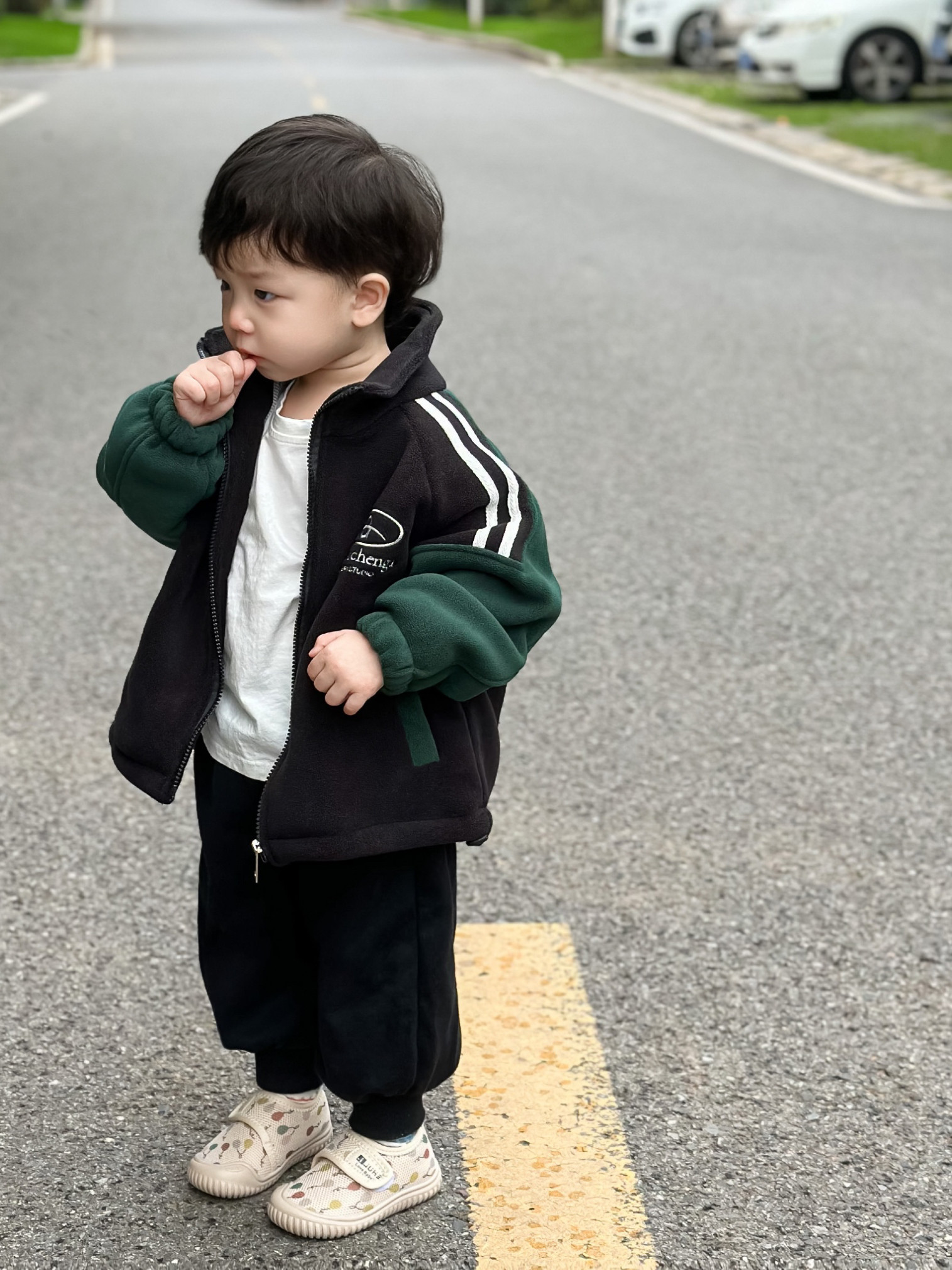春秋儿童室内鞋幼儿园室外女孩男童宝宝布鞋软底帆布鞋防滑学步鞋 — 17