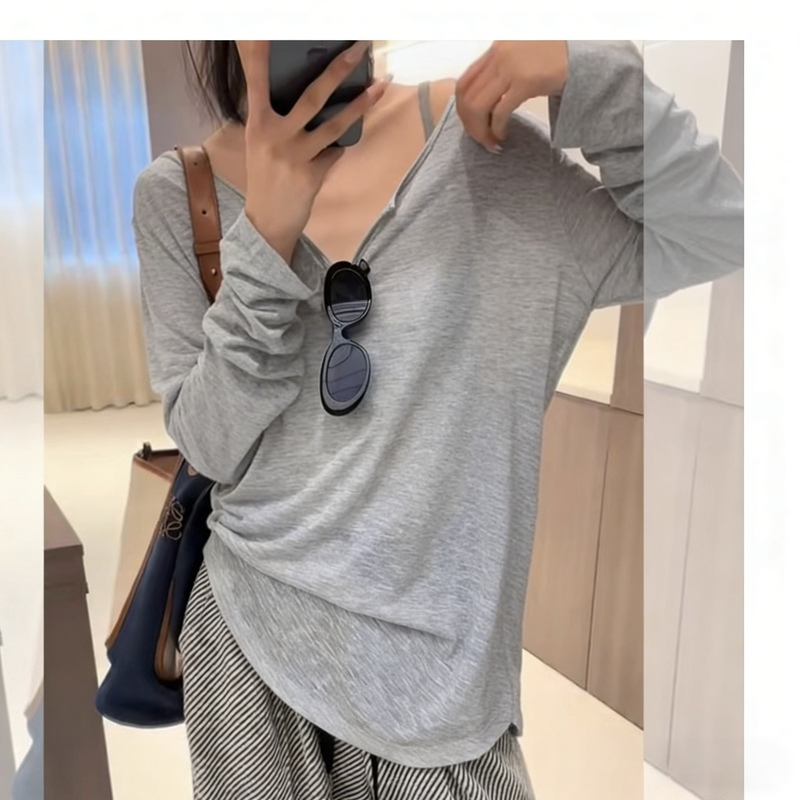 Maternity Summer Tops That Don'T Show Pregnancy, Stylish V-Neck Long-Sleeve T-Shirts, Relaxed Breathable Sun-Protective Cover-Ups, Thin Styles for Spring and Summer