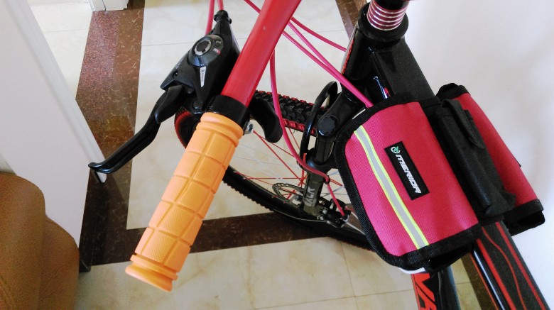 Poignées de vélo - Ref 2333842 Image 12