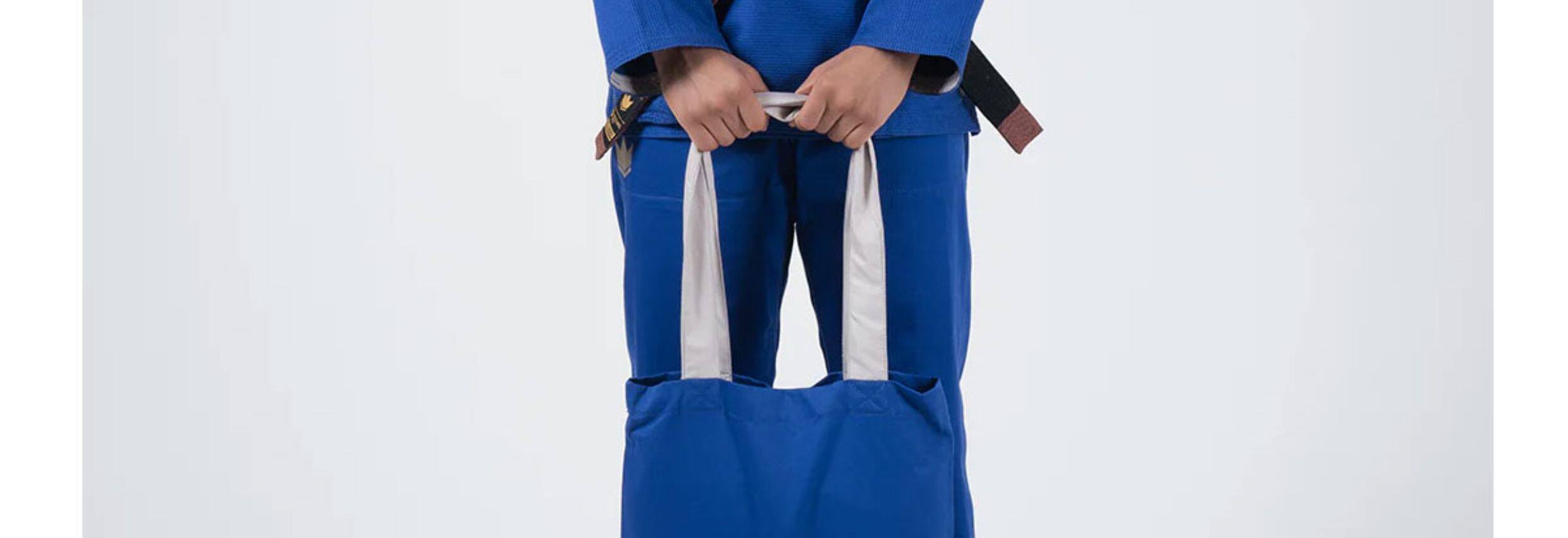 Форма для дзюдо kingz the one v2 women's 女款巴西柔术道服 黑白蓝 现货