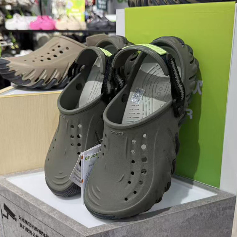 Crocs Men's Clogs Crocs Bobo Tank Thick-Soled Outdoor Casual Beach Sandals 214019 Crocs Men's Clogs Crocs Bobo Tank Thick-Soled Outdoor Casual Beach Sandals 214019