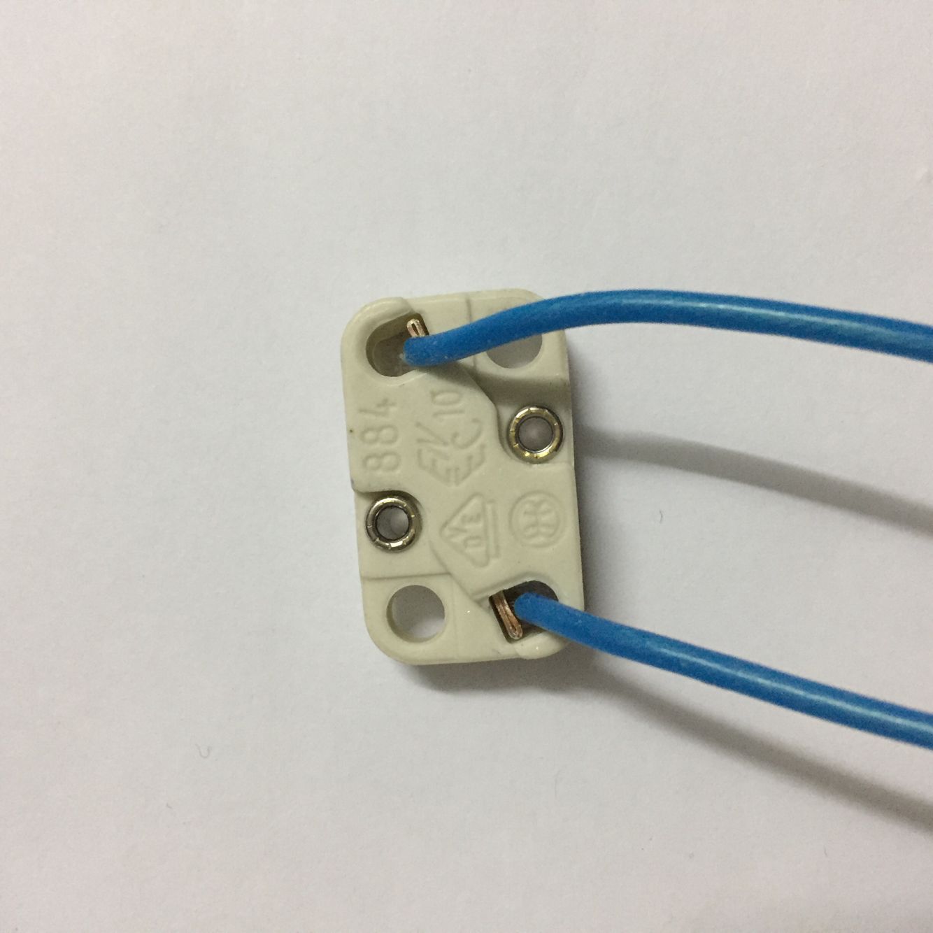 BW 884 方形陶瓷耐高温灯座 进口灯座 BW884