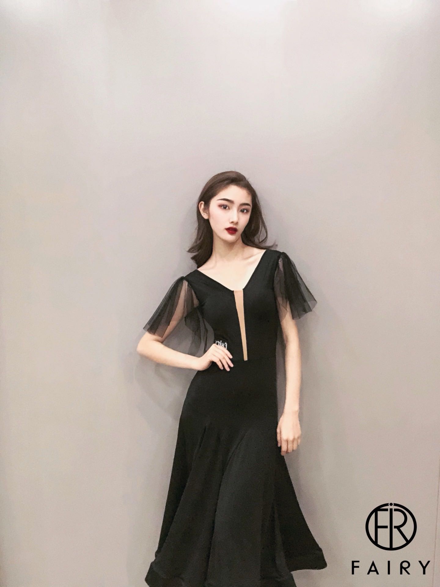 Fairy 018 dance costume modern dance costume behind bow modern dress with chest pad safety pants professional slimming