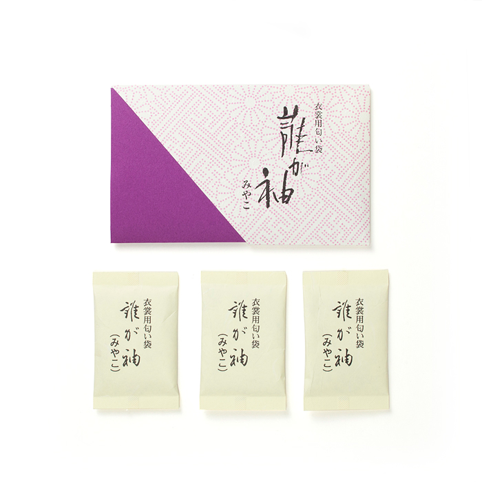 Japan Matsue-do Miyako clothes with insect repellent incense powder bag 3 bags into the gentle spot