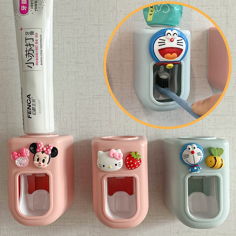 Children's cartoon cute creative toothpaste squeezer artifact wall-mounted paste free punch toothpaste squeezer rack