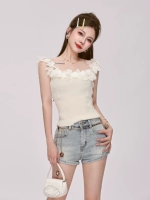 Абрикосовый