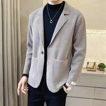 Small crowdsenior design Sensation Knit Cardigan Suit Men Sweater Cardigan Jacket Korean version Uppie Handsome Suit Jacket