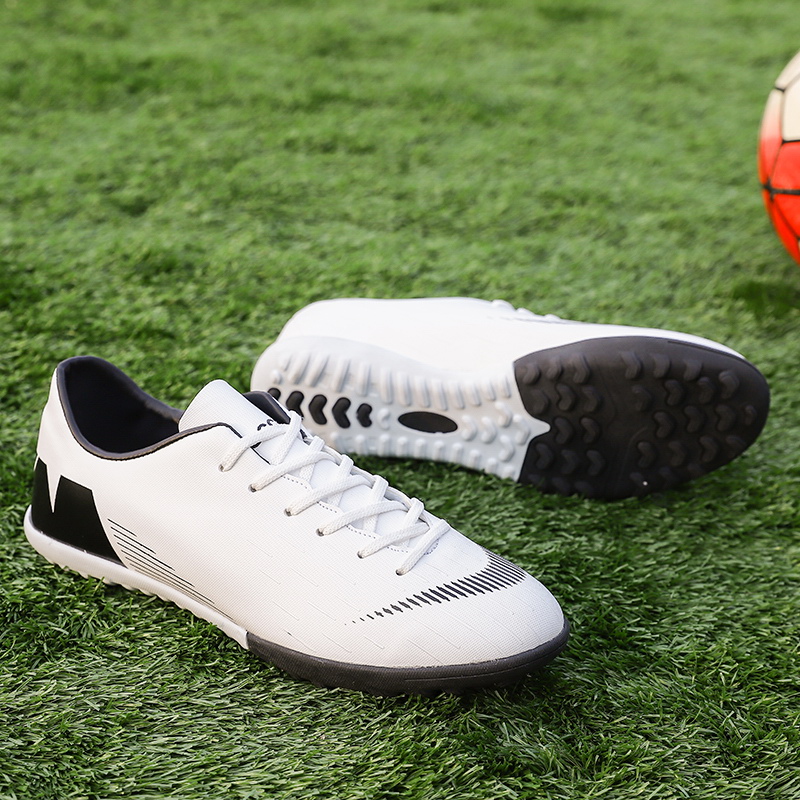 C Luo cr7 football shoes Messi 12 artificial grass competition training shoes men's adult college growth nails ag broken nails