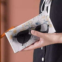 Сумка для модных очков [Южный воздушный змей]