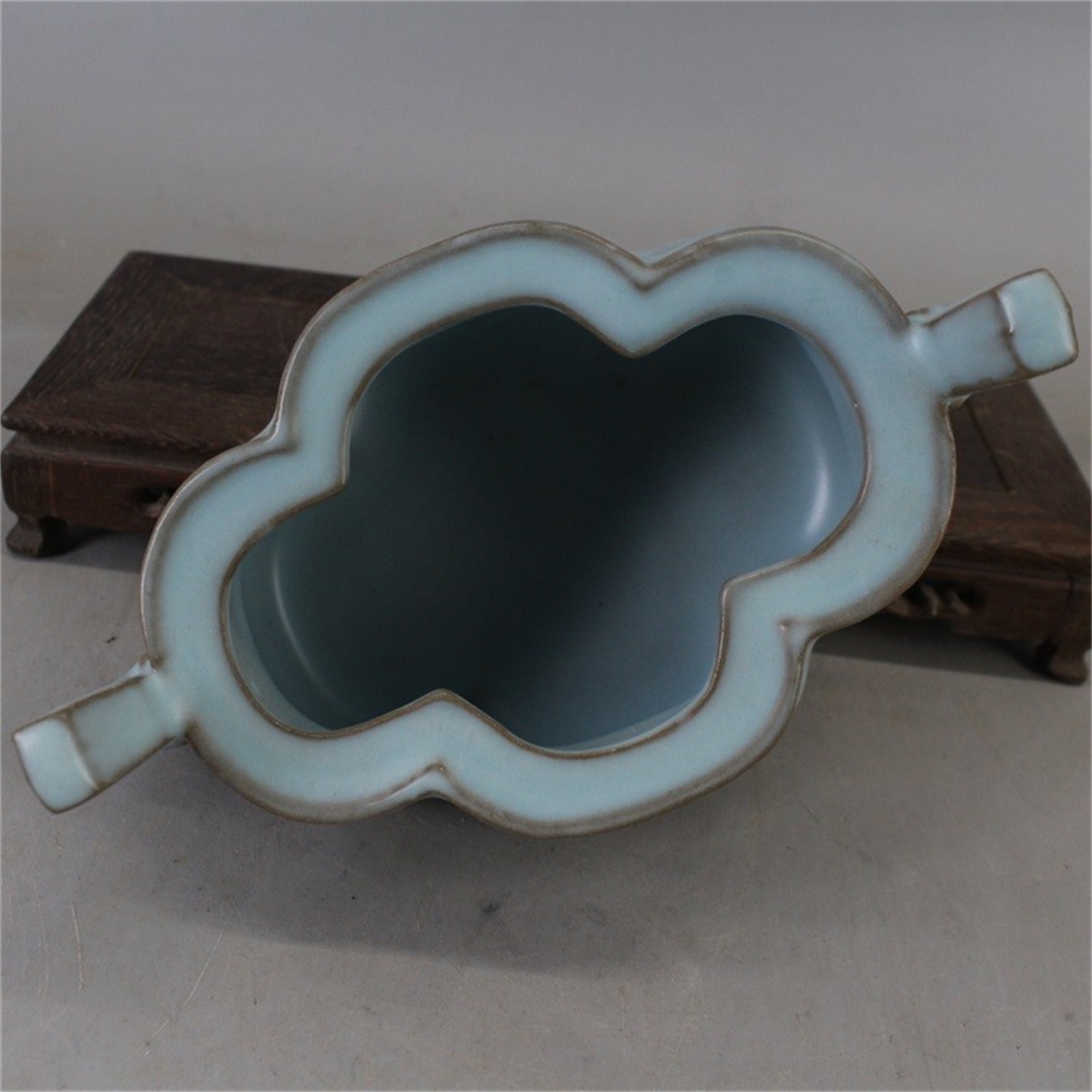 天晴釉 四方形 香炉 倣古 仿汝釉 清朝期？ 中国美術 青磁香炉 古美術 古道具 O1CN01vWv73m1Rup1TFBcp2_!!