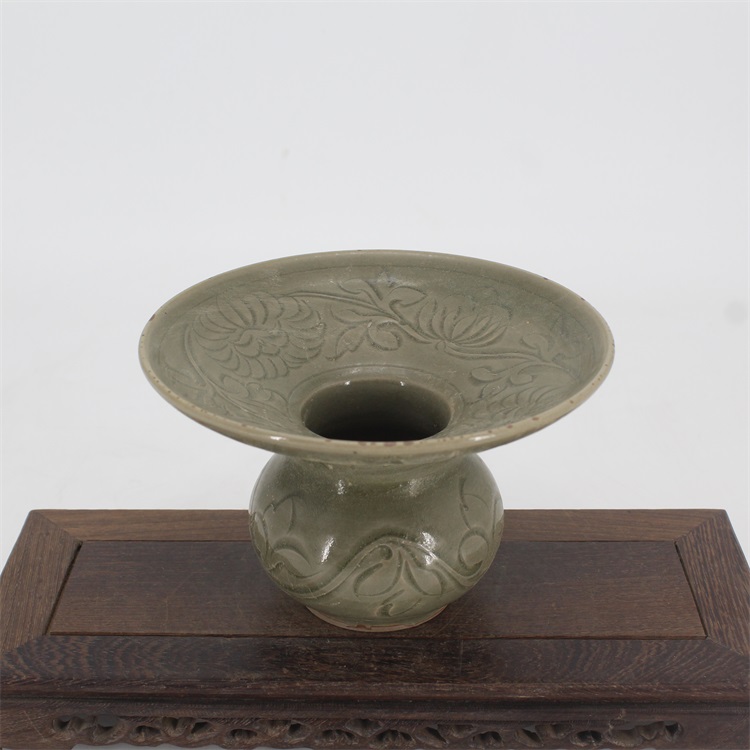 耀州窯 陰刻青磁蓋腕 合子 北宋時代 古玩 中国美術 唐物 擺件 311b 耀州窯 陰刻青磁蓋腕 合子 北宋時代 古玩 中国美術 唐物 擺件
