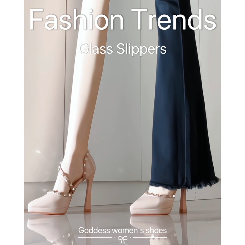 Nude High-Heeled Shoes for Women, Versatile for Daily Wear, Comfortable and Not Tiring, Chunky Heel, Waterproof Platform, Studded, Fashionable Closed-Toe Sandals for Women