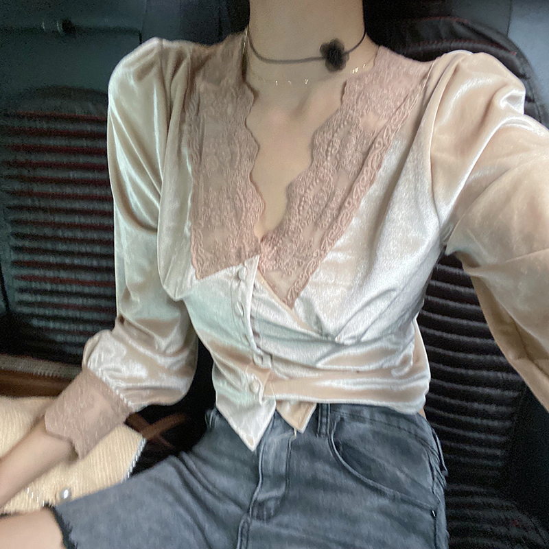 New Long Sleeve Velvet Spliced Lace Shirt