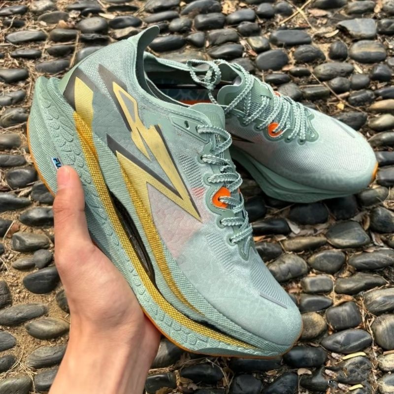 Feiran 4.0 Racing Running Marathon Carbon Plate Professional Running Shoes Shock-Absorbing Training Full-Length Sports Shoes for Physical Exams