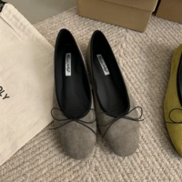 Серый зеленый