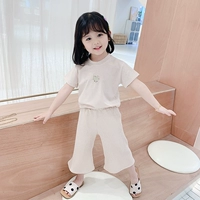 Светлый рис розовый