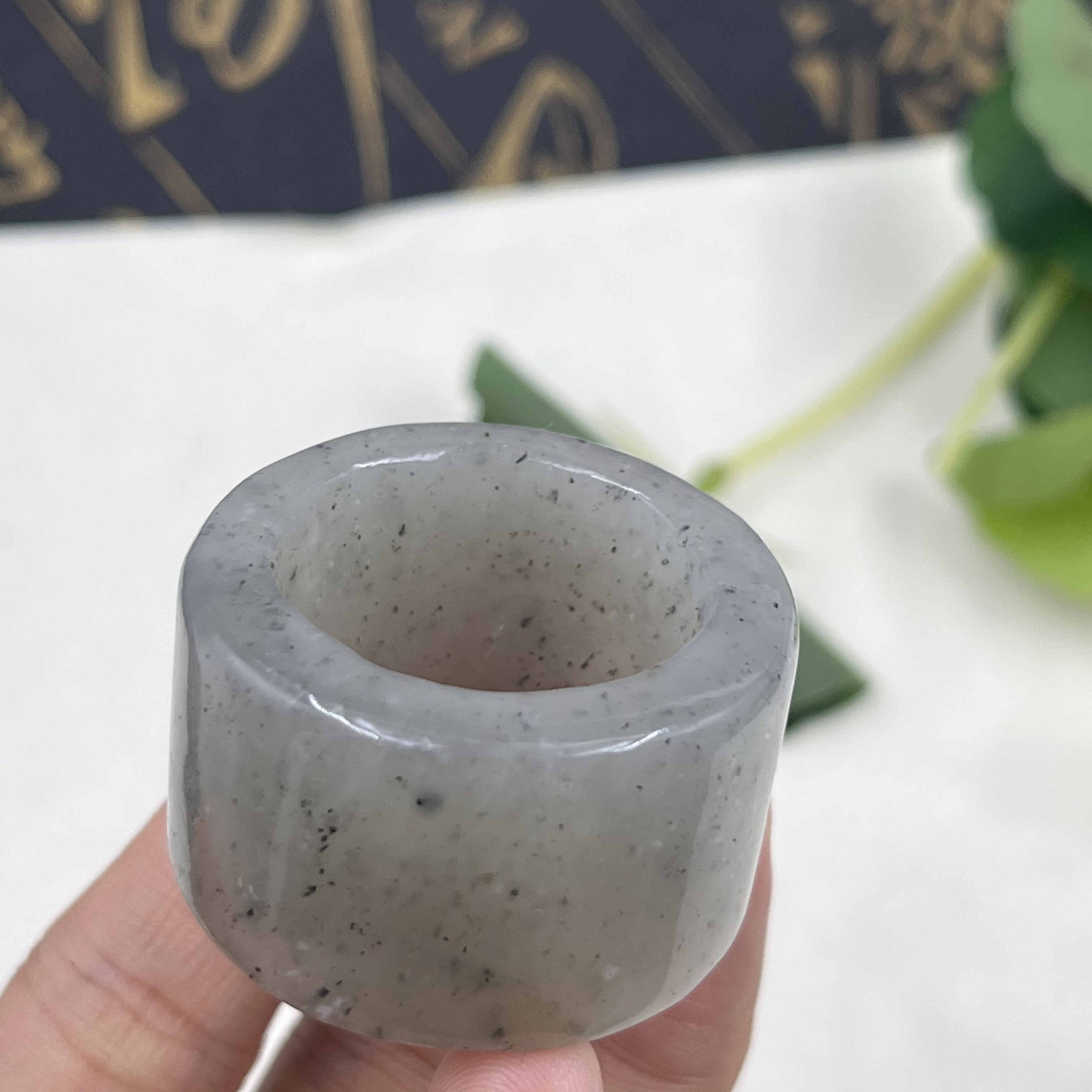 With certificate, Xinjiang Hotan jade dot ink blue and white seed ring ring, 23-finger ring, ring ring, free shipping