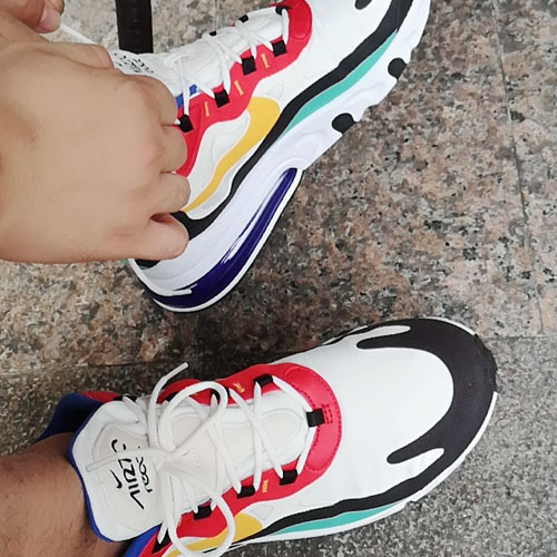 Nike Air max 270运动鞋