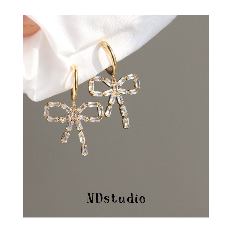 ND cute teenage girl Senior Zircons sparkling butterfly small fragrant wind mosquito coil with no earbugles and no pain in the ear