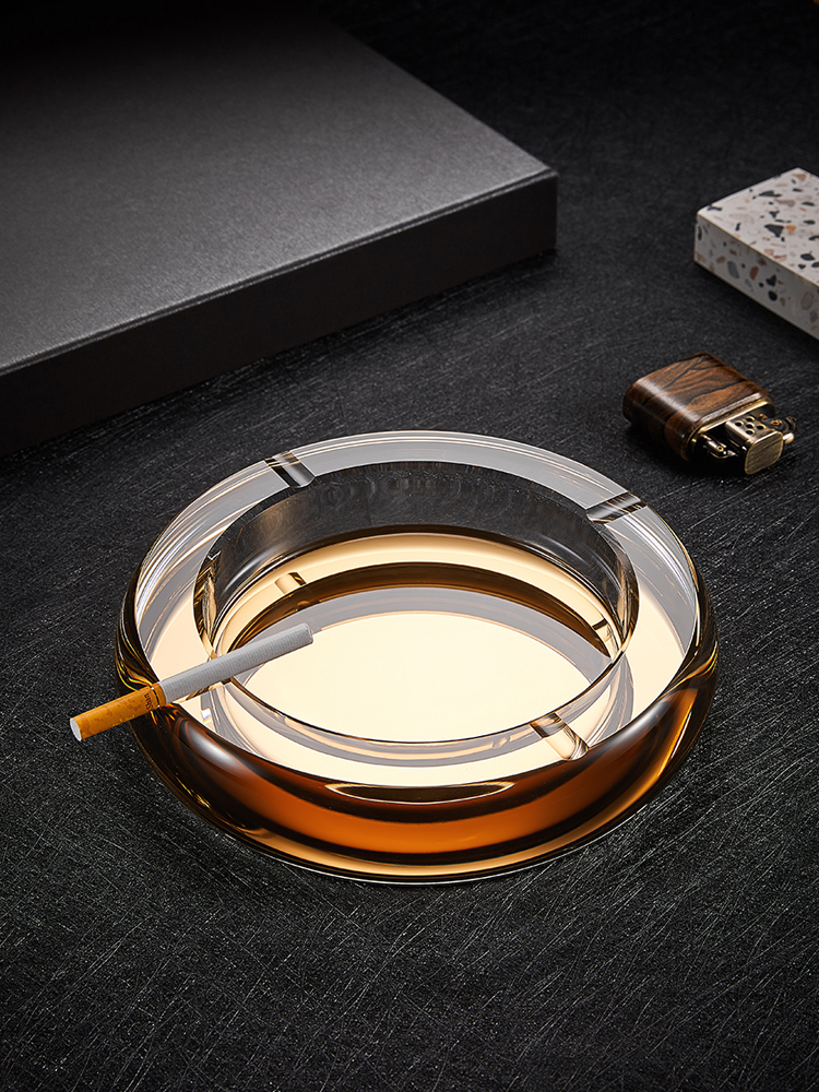 Luxury creative personality trend multi-functional large crystal ashtray glass fashion European living room household ashtray