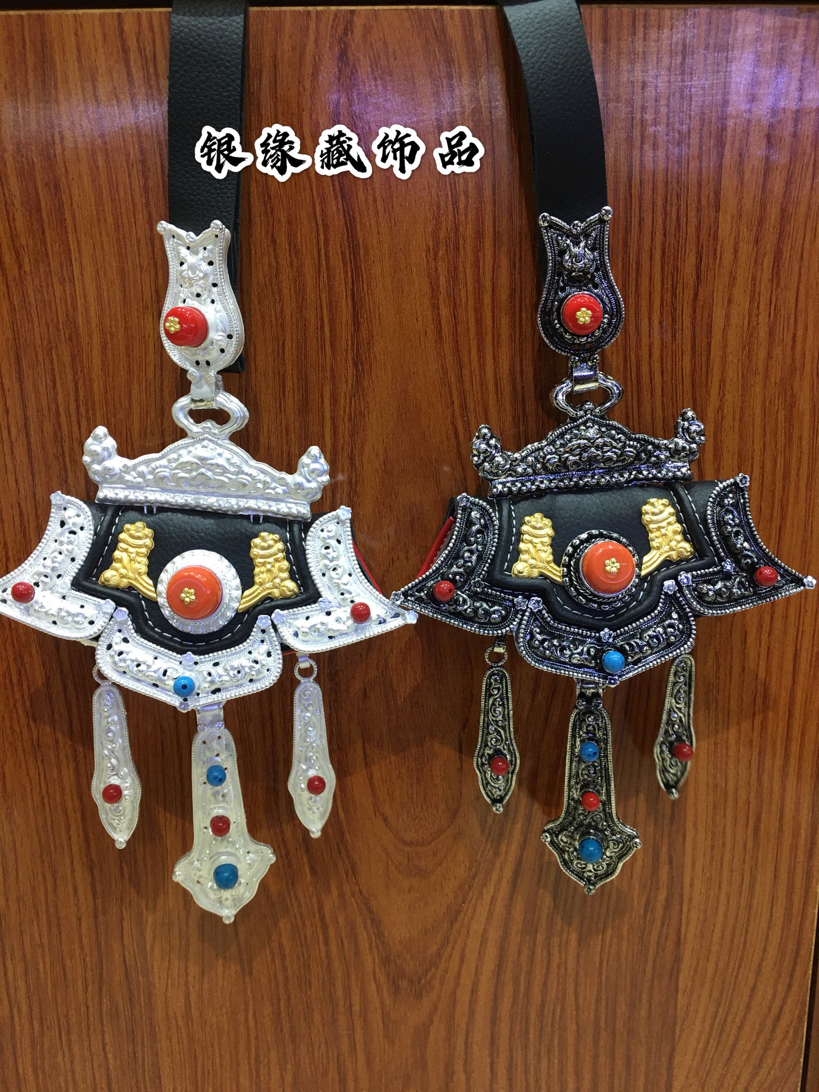 White copper silver plated vintage craft Tibetan wallet accessories Men and women are the same ethnic style Tibetan clothes with wallets