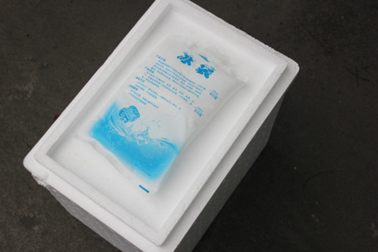 The incubator foam box is sold only for not giving away