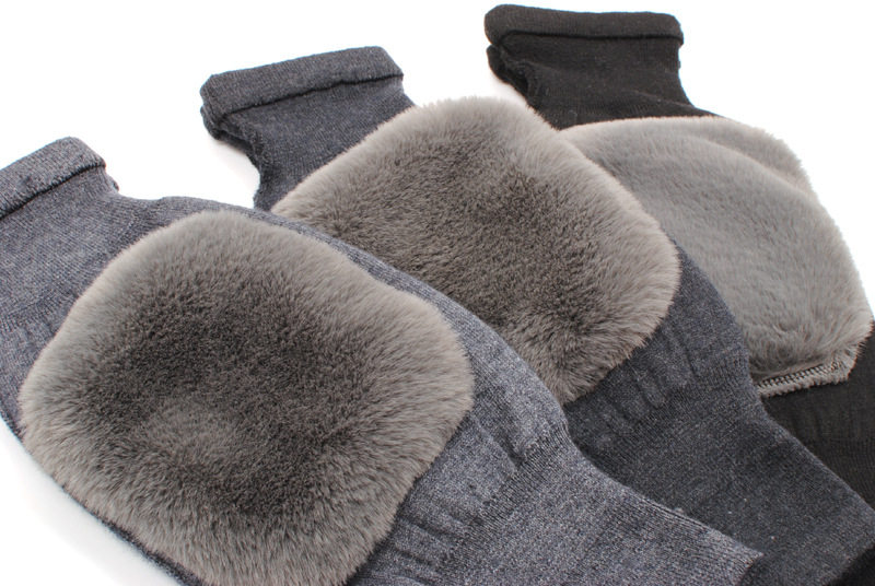 На коленях вместе 69