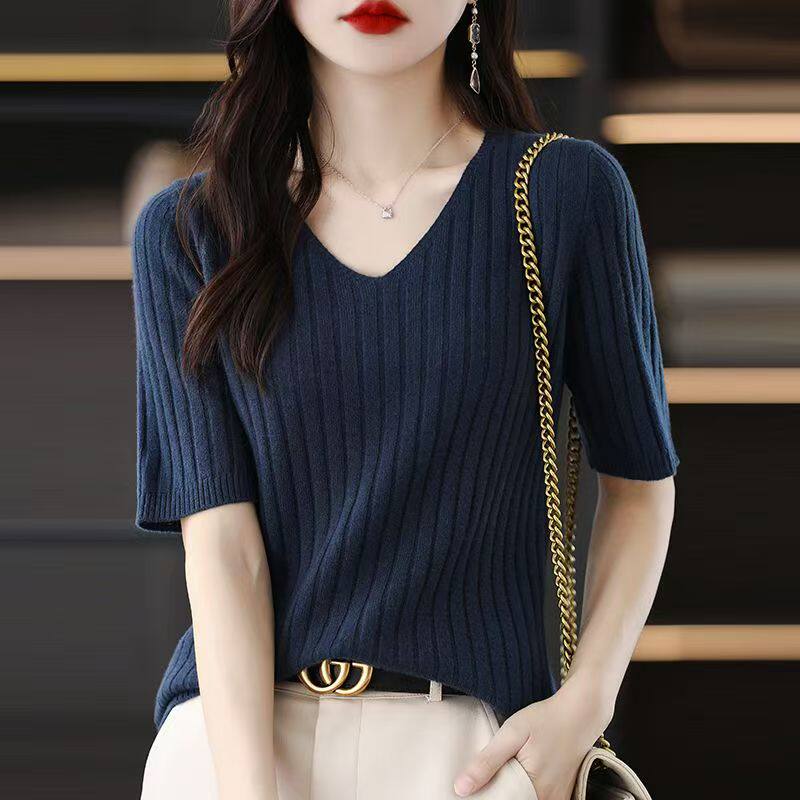 V领针织上衣女夏薄款冰丝短袖纯色宽松大码上衣打底显瘦半袖