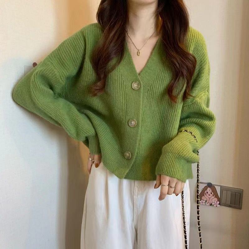 Autumn and Winter 2026 New V Neck Loose and Lazy Style Knitted Knitwear Autum Long-Sleeved Knitwear Cardigan Women's Top Jacket Autumn and Winter 2026 New V Neck Loose and Lazy Style Knitted Knitwear Autum Long-Sleeved Knitwear Cardigan Women's Top Jacket