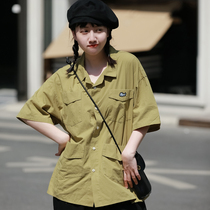 Multi-pocket tooling short sleeve shirt female summer design feeling small crowdsourced 2021 new day system easy and thin with big code blouse