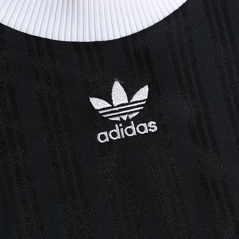 Adidas adidas 18 mùa hè của phụ nữ clover thể thao ăn mặc giản dị CE5585 bộ thể thao nữ mùa đông