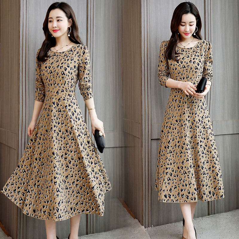 Shen Yidu Spring 2021 new plus size của phụ nữ mùa xuân và mùa thu váy dài tay họa tiết da báo thanh lịch 8929 - Váy dài