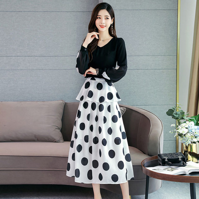 Deep Yidu 2020 summer new large size women's two-piece summer fashion top skirt skirt 1158