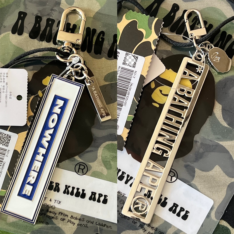 Trendy Brand Keychain Bape Head Key Chain 25Ss Letter Metal Backpack Pendant Ape Head Accessory
