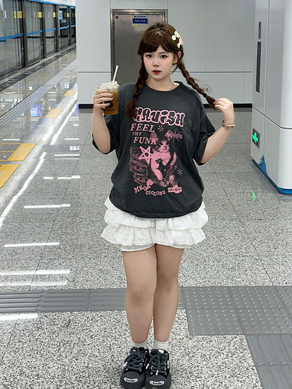 YUZI鱼子减龄撞色猫咪T恤大码女装微胖mm显瘦遮肉200斤重磅纯棉